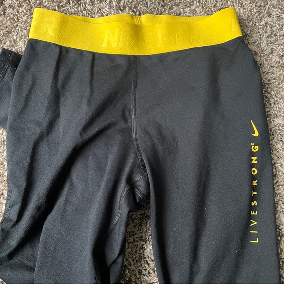 Nike Pro Leggings Livestrong - Picture 3 of 6